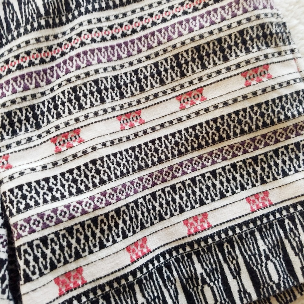 BOGO Artisan NY Tribal Print Shorts Size 2 - Picture 6 of 7